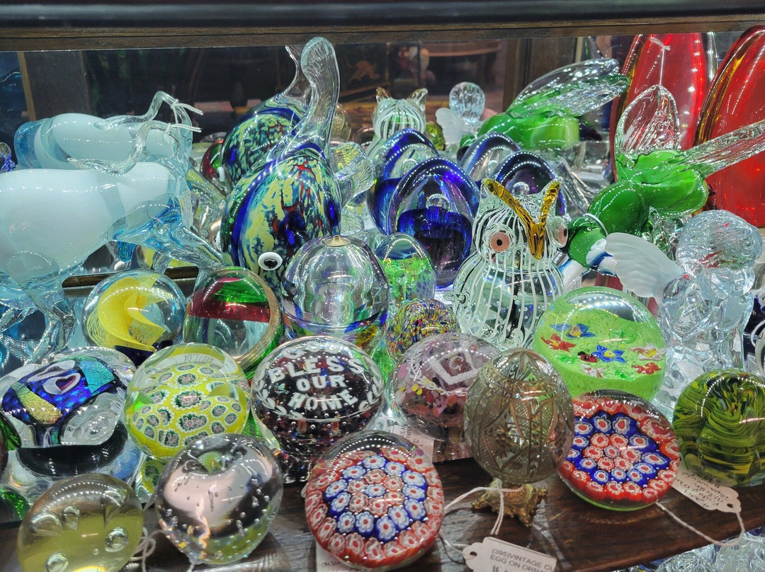 Goldfinger Antiques-Hillsboro必去景点