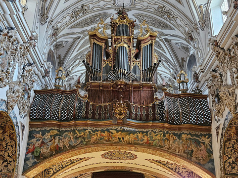 Local Look Tours-Ecija必去景点