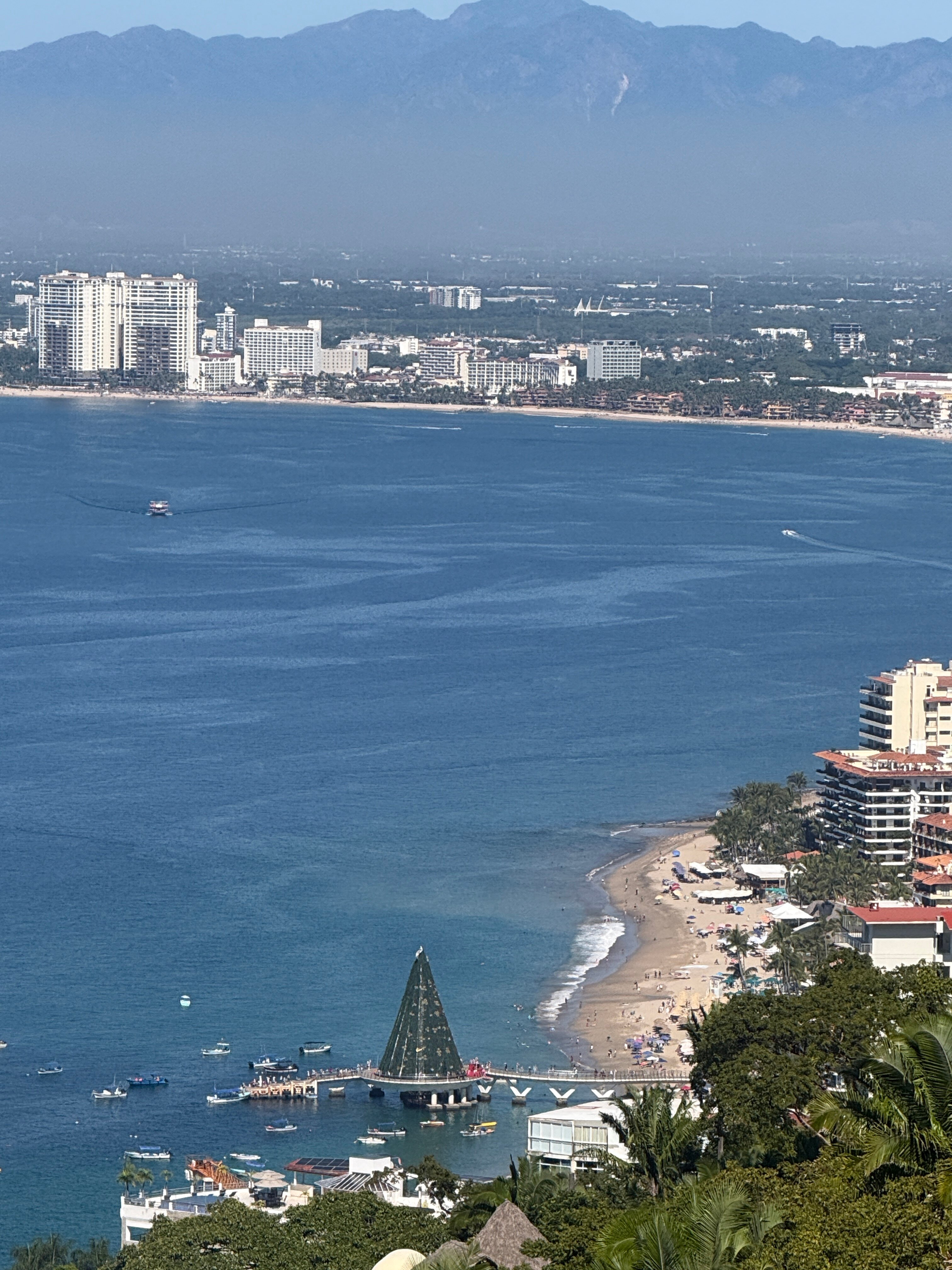 Grand Miramar All Luxury Suites & Residences-浴室