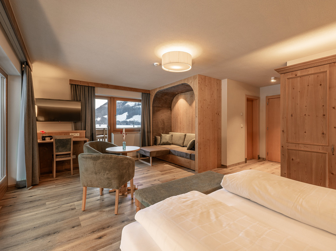 Martinshof Berg Herz Hotel主图