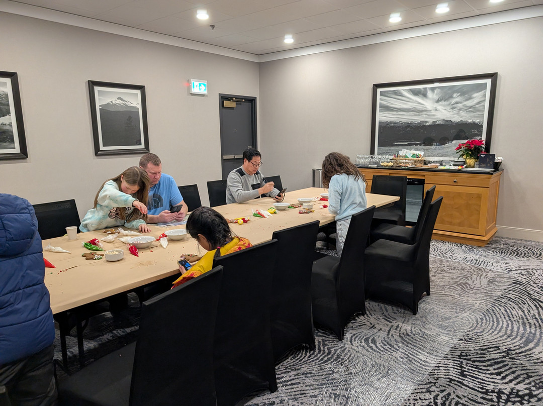 温哥华铁道镇希尔顿酒店主图