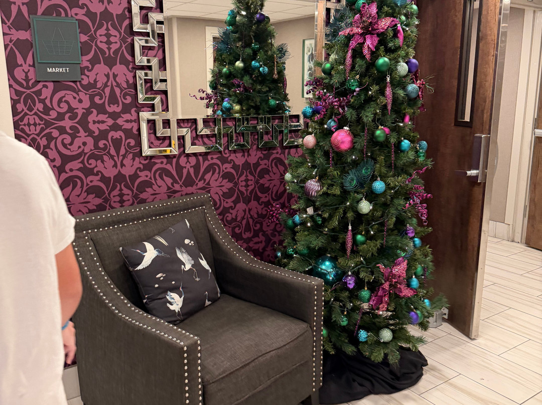 科尔尼假日酒店主图