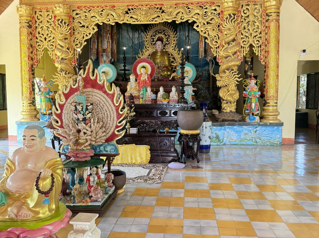 Tu Van Pagoda-Cam Ranh必去景点