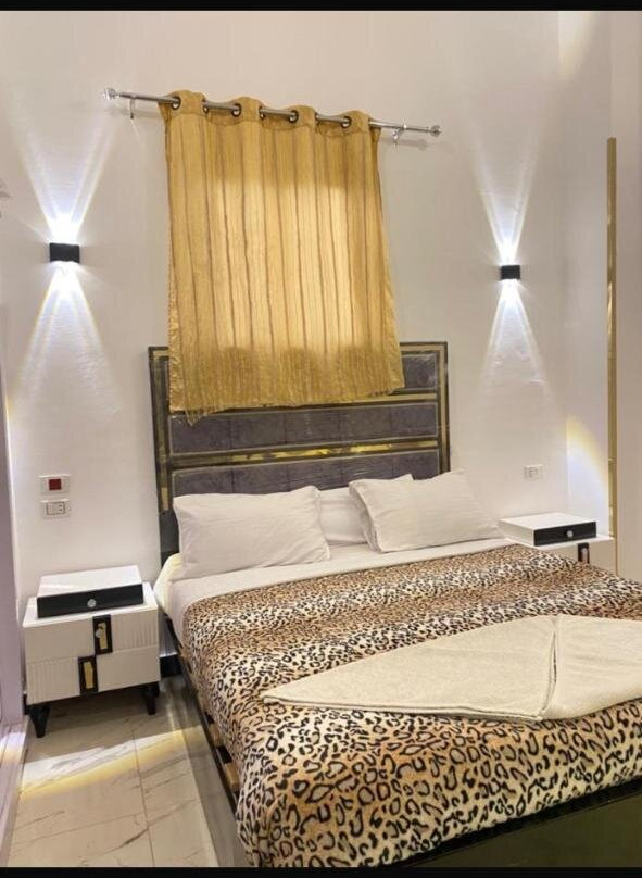 Hadi Guest House