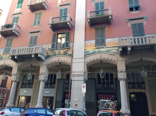 Palazzo dei Pavoni-Cadibona必去景点