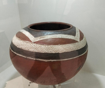 Lourie Trips & Tours-路易特里哈特必去景点