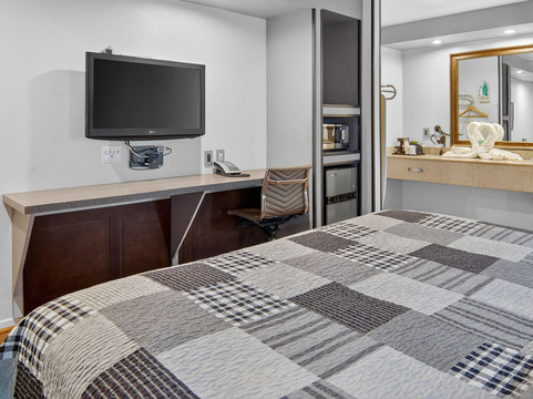 12橡树酒店主图