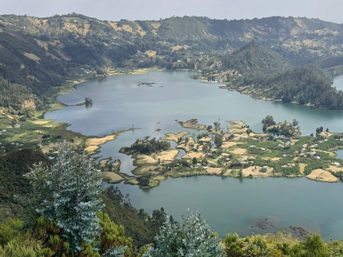 Arre Tours and Travel-默克莱必去景点