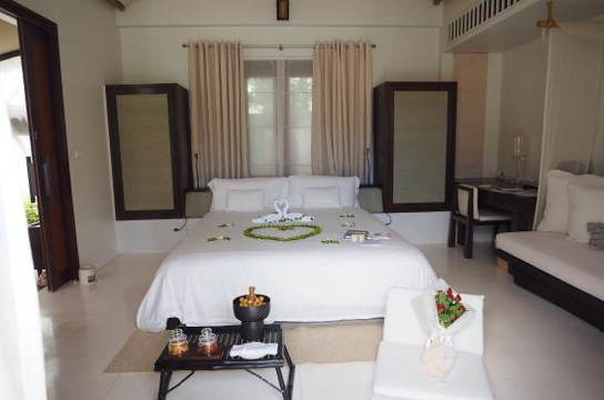 苏梅曾蒙海滩萨拉度假村主图