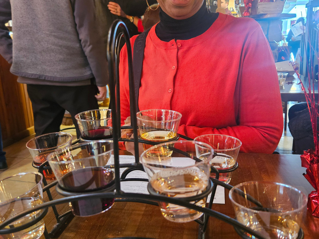 Sorrenti Family Estate Winery, Distillery & Pizzeria-Saylorsburg必去景点