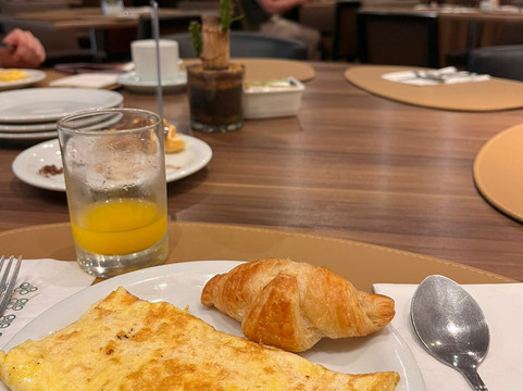 波旁会议酒店儒万维尔主图