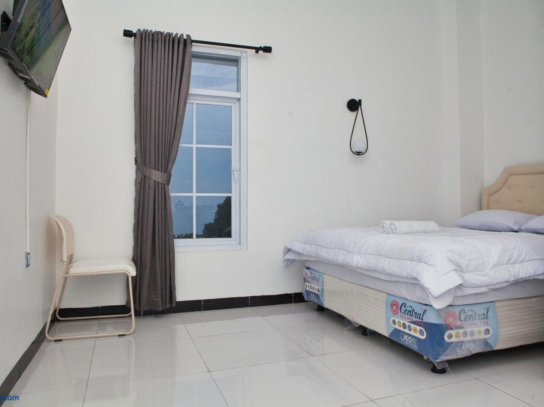 Clarissa Guest House Cisarua Bandung
