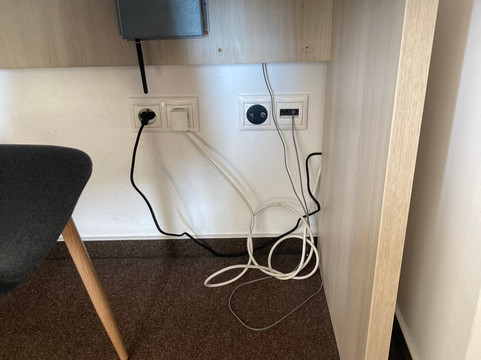 安塔芮丝酒店主图