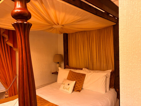 Parlors Hall Hotel主图