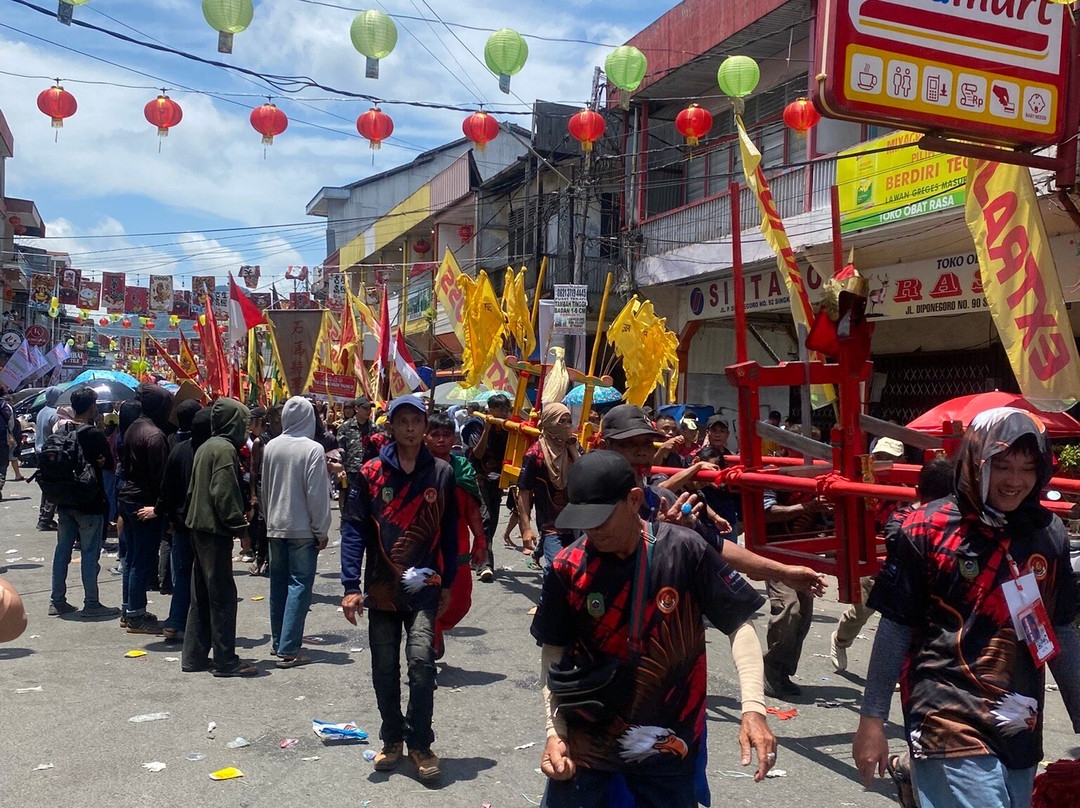 Cap Go Meh Festival Singkawang-山口洋必去景点