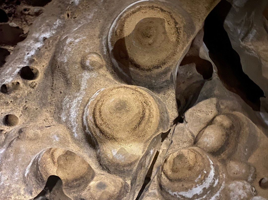 Cascade Caverns-Boerne必去景点