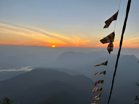Sri Lankan Safest Driver-Padukka必去景点
