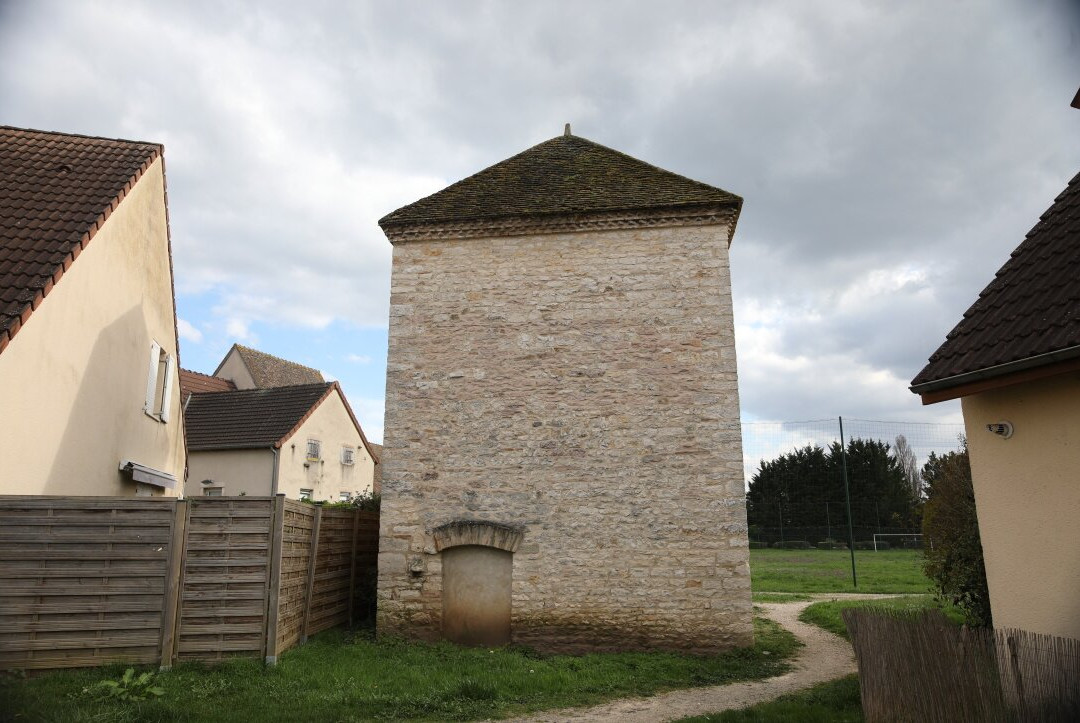 Le pigeonnier-Crissey必去景点