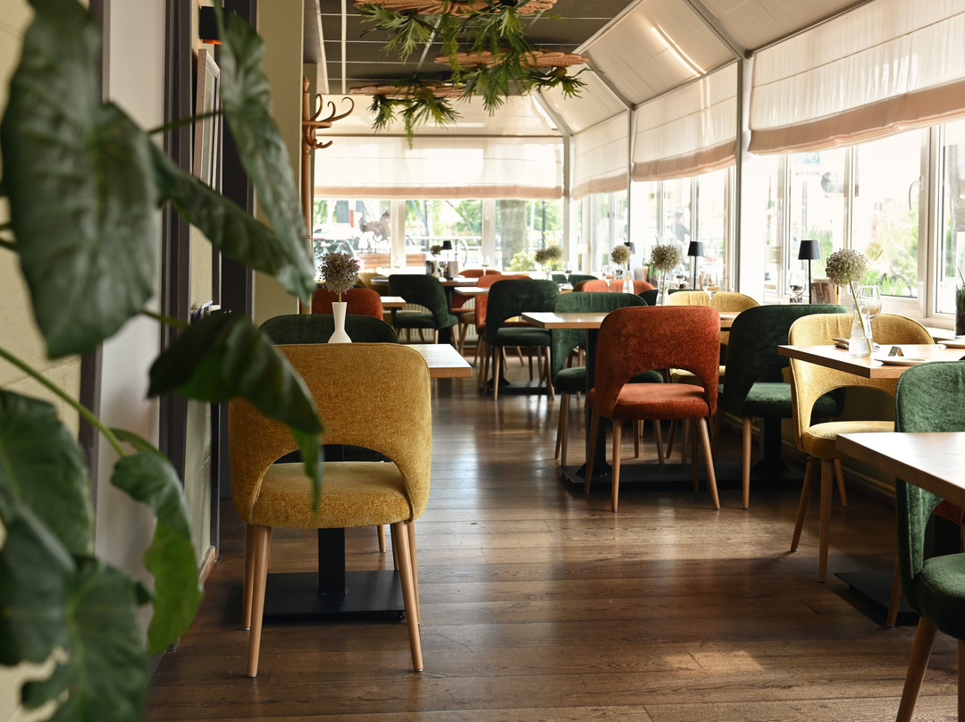 梅代姆里克酒店主图