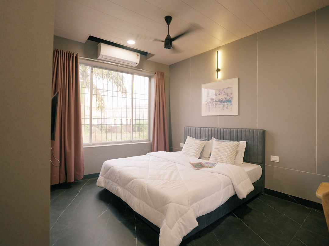 Shree Lodging & Boarding