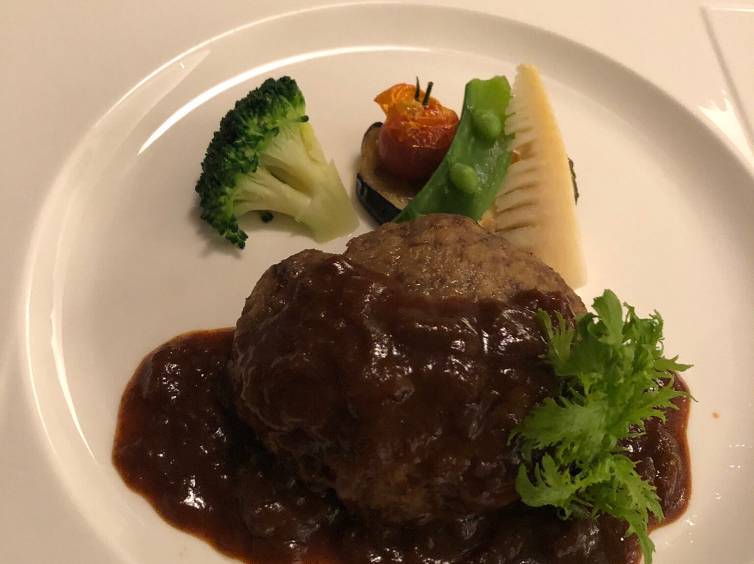 佐岛海湾酒店主图