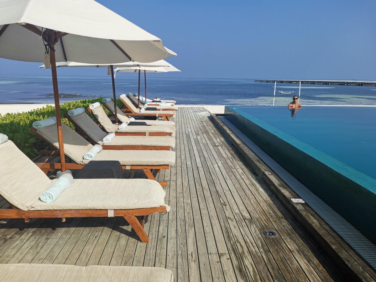 马尔代夫丽世南阿里环礁度假村-泳池