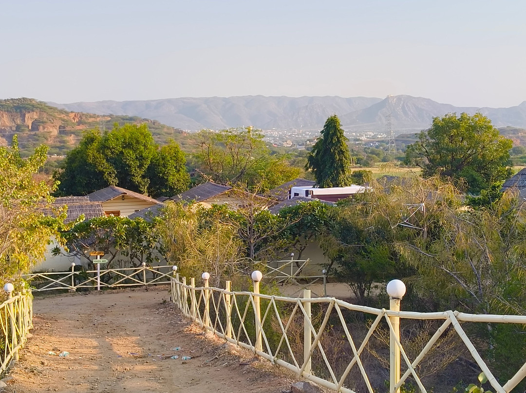 阿马尔巴格度假村主图