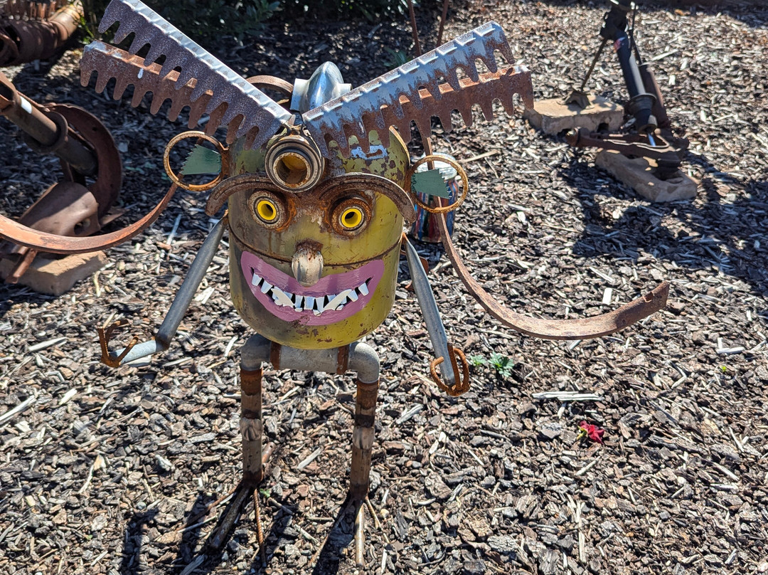 Trickbots Metal Art-Nullawil必去景点
