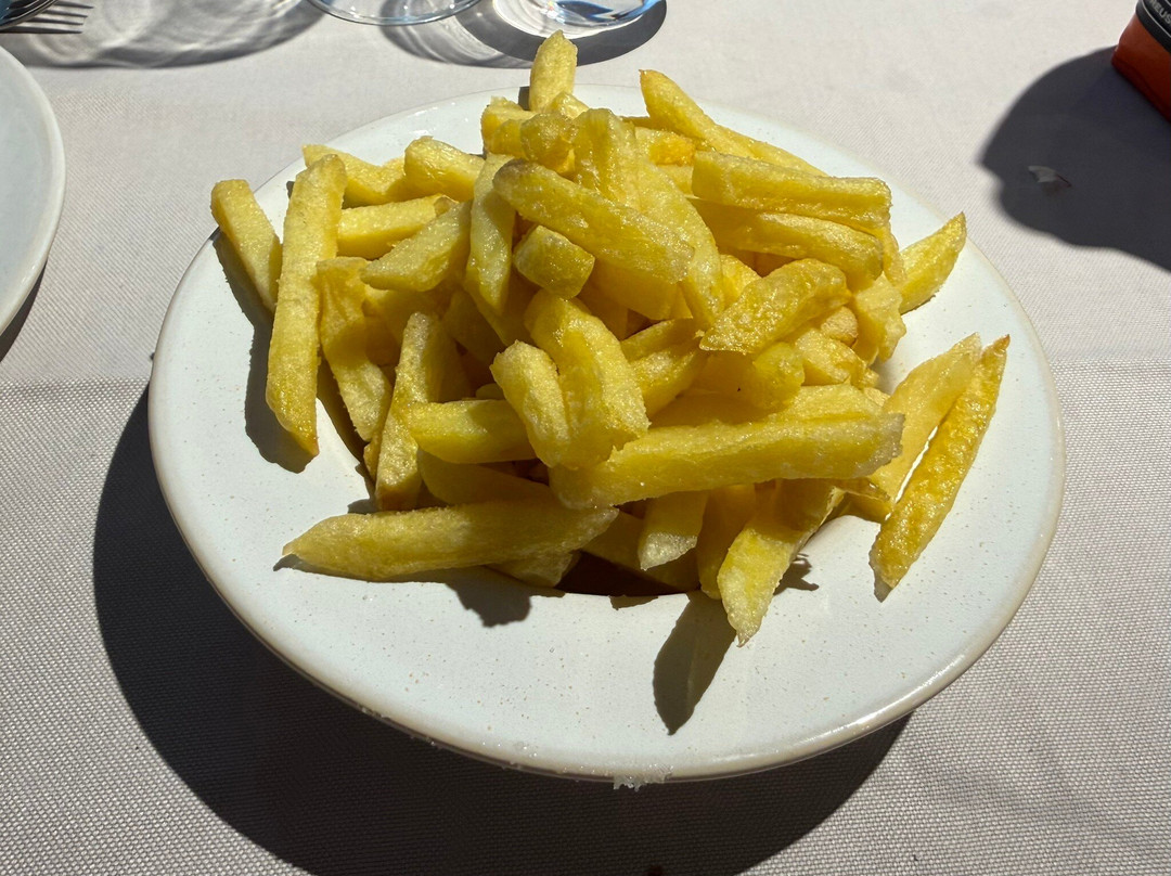 Abadesa Restaurante Hotel主图