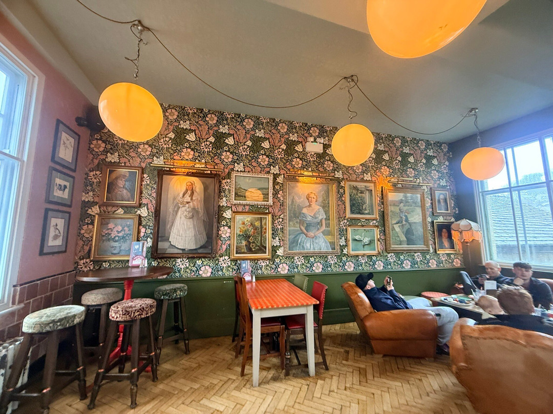 Cortillo Lounge