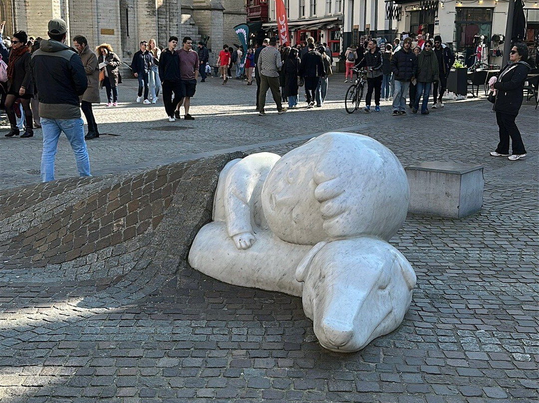 Nello & Patrasche Statue-安特卫普必去景点