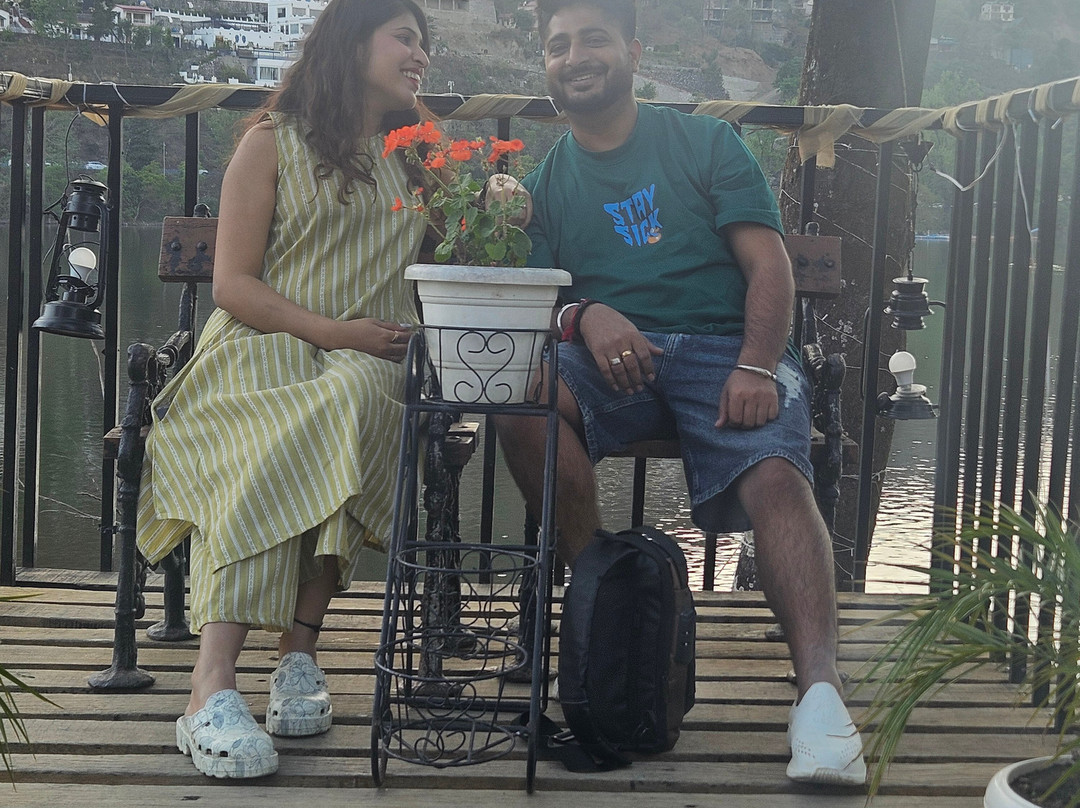 Aquarium Island Cafe Bhimtal-Bhimtal必去景点