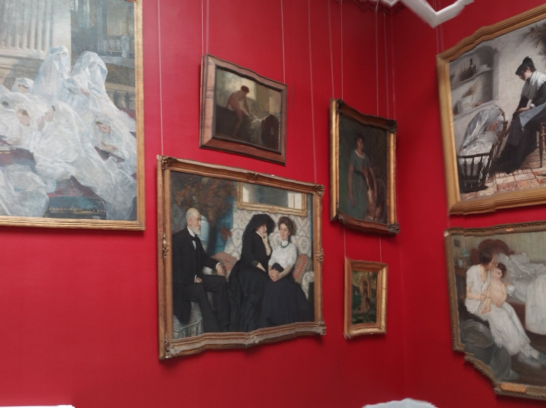 Musée Petiet-利穆必去景点