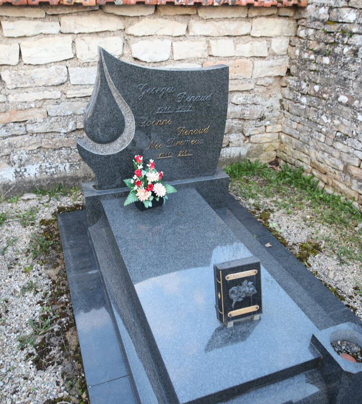 Cimetière communal de Demigny-Demigny必去景点