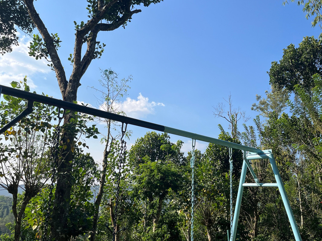 森冠度假村主图