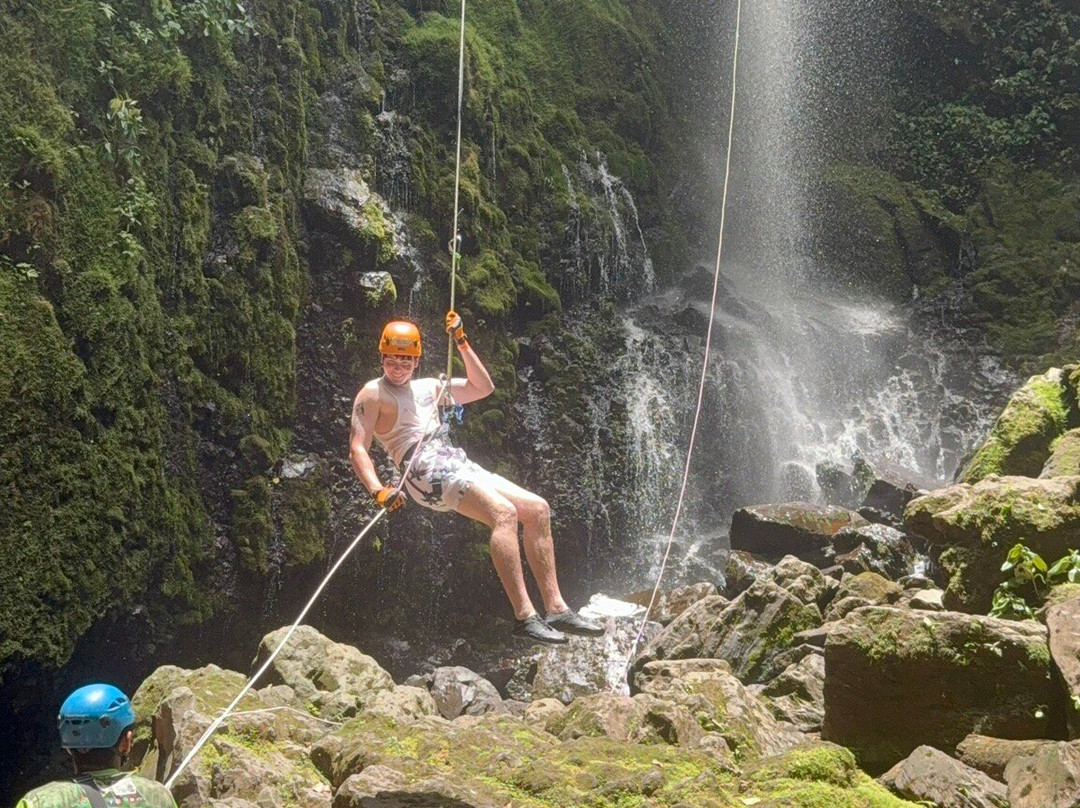 Canyoning Costa Rica Maquique Adventure-圣拉蒙必去景点