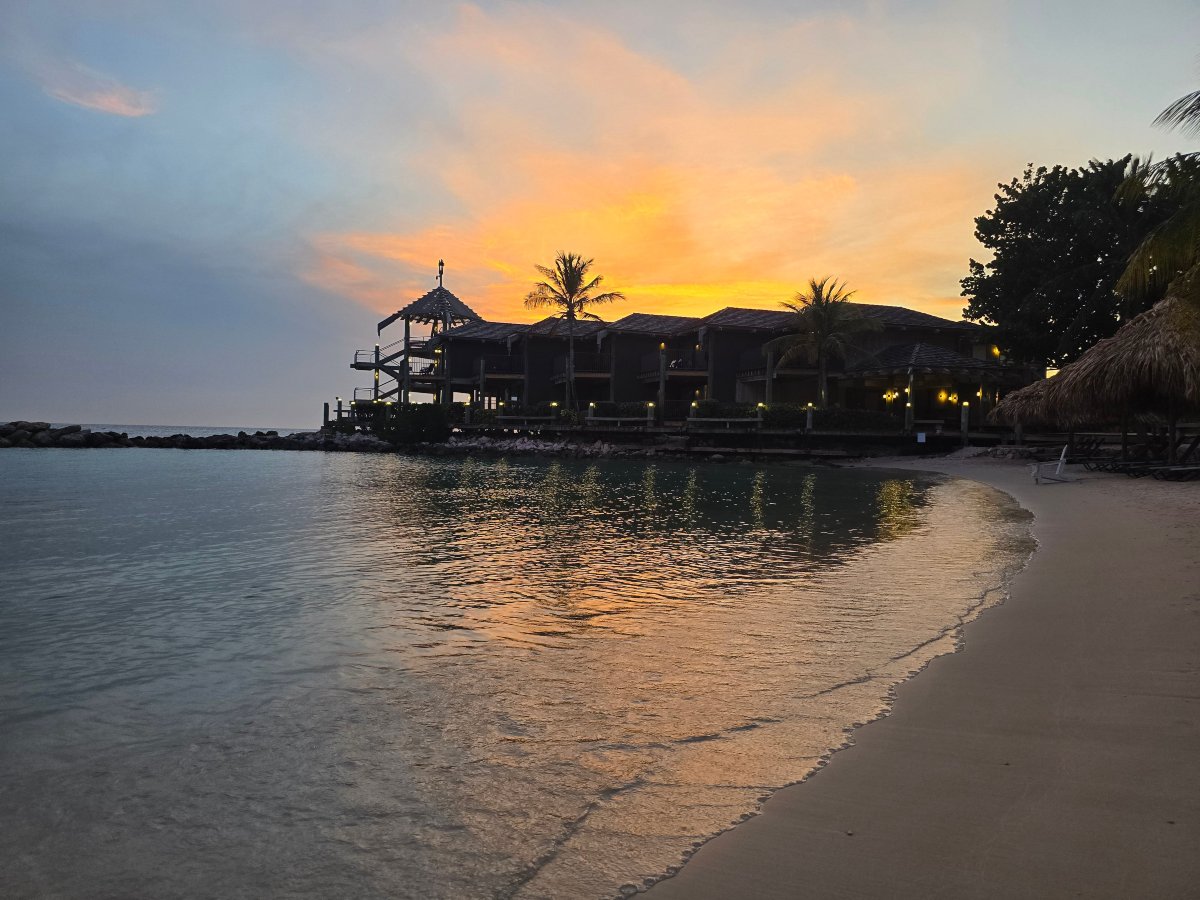 阿维拉海滩酒店-泳池