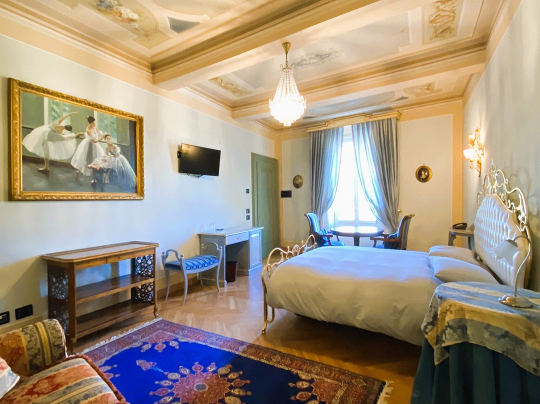 Palazzo Quaranta主图