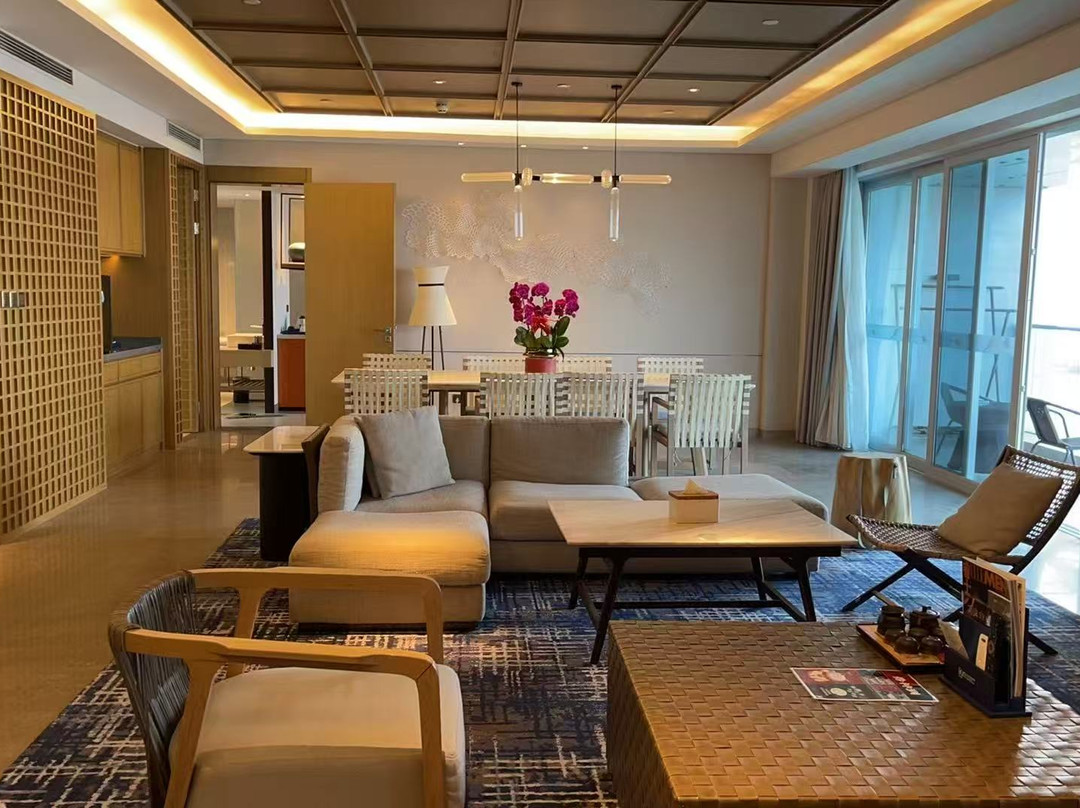深圳浪骑瞻云度假酒店主图