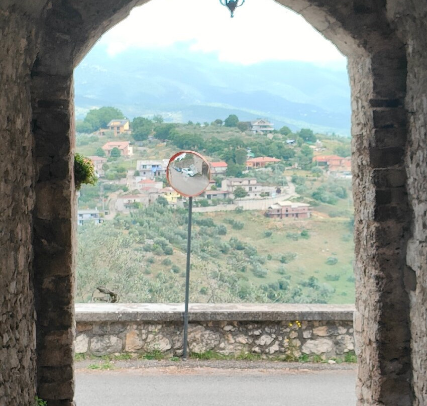 Centro storico-Boville Ernica必去景点