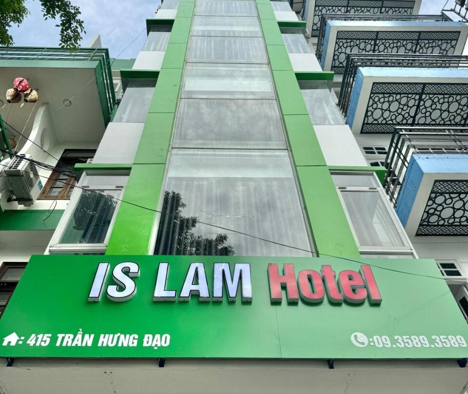 ISLAM Hotel