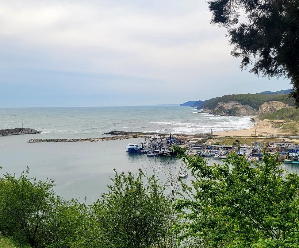 Kıyıkoy Liman-Kiyikoy必去景点