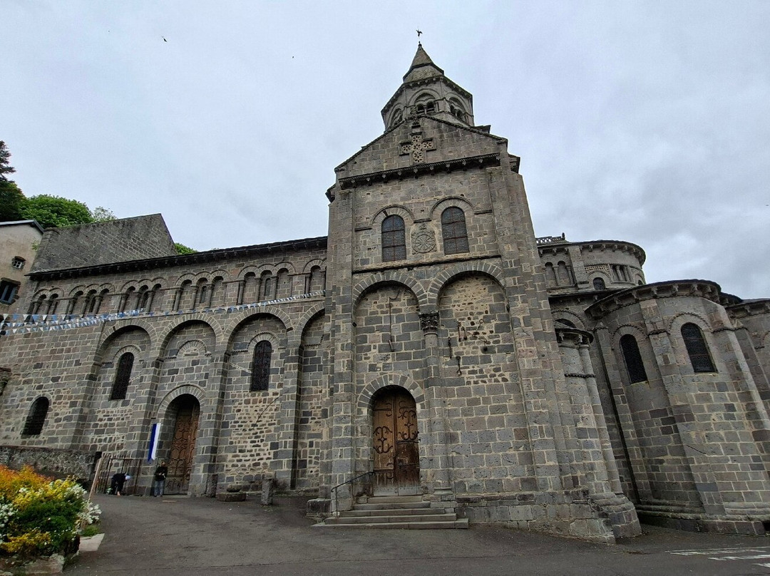 Basilique Notre-Dame d'Orcival-Orcival必去景点