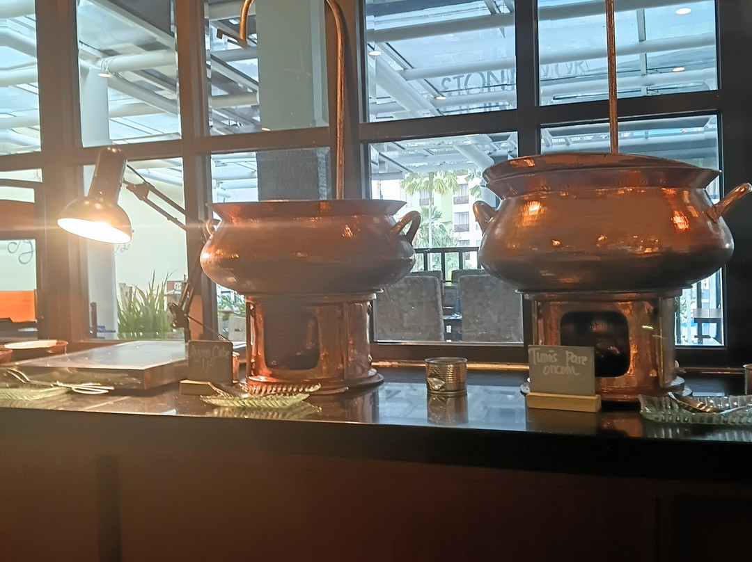 阿斯顿茂物酒店及度假村主图