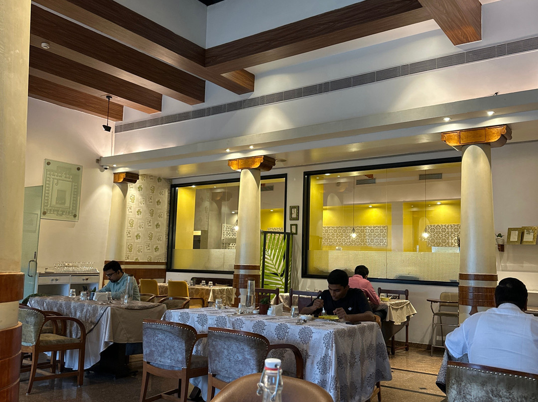 巴特那孔雀酒店主图