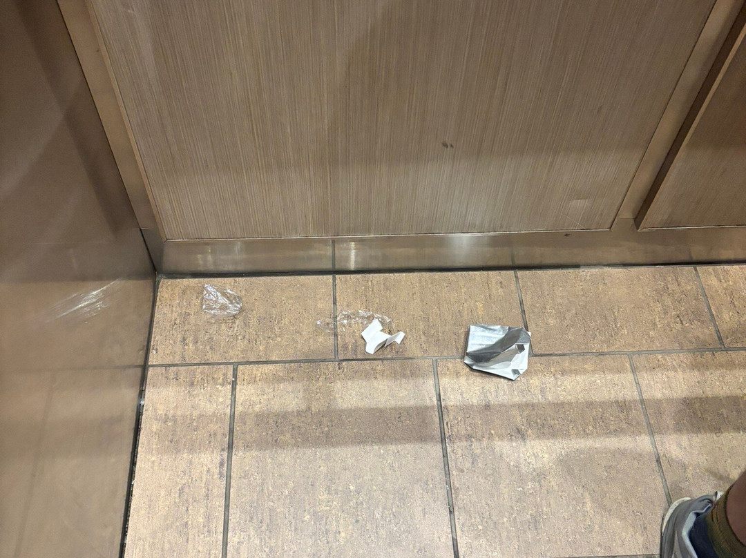 蒂明斯参议员酒店及会议中心主图