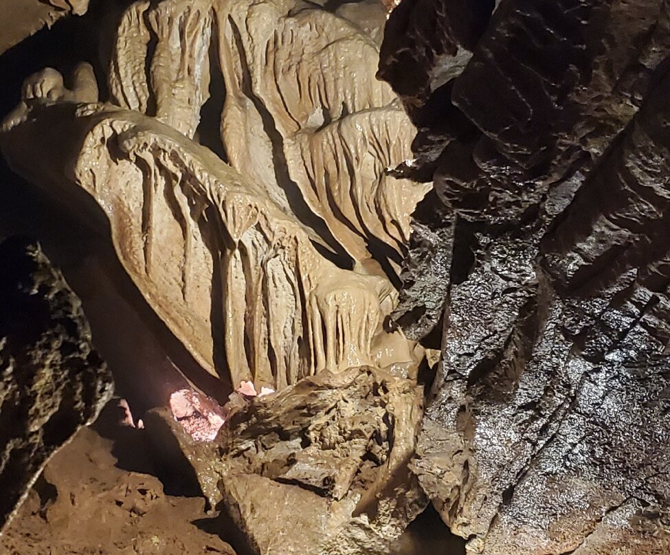 Old Spanish Treasure Cave-Sulphur Springs必去景点