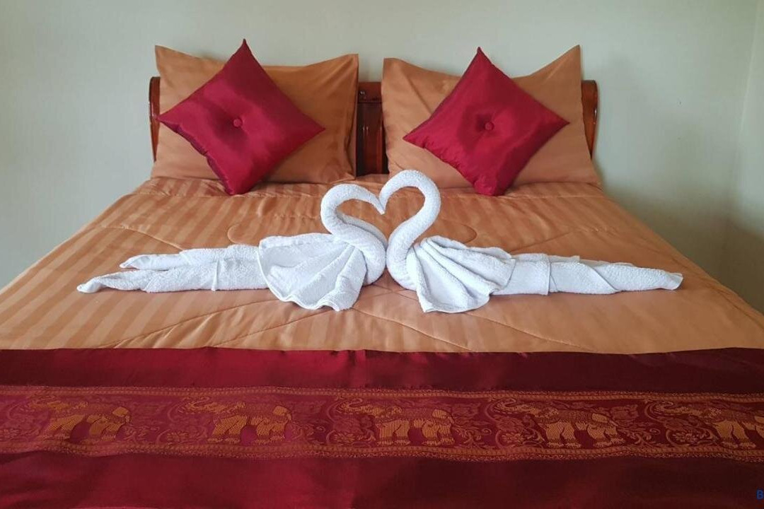 Ruean Khumsap Hotel