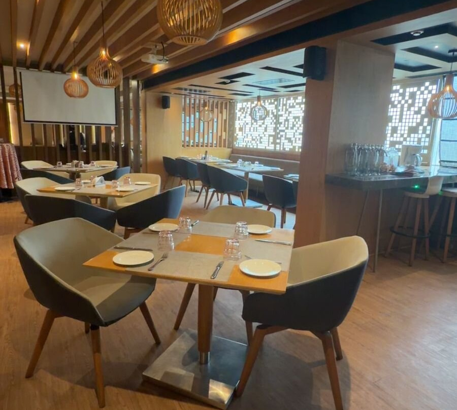贝斯特韦斯特Plus特伊维万酒店主图
