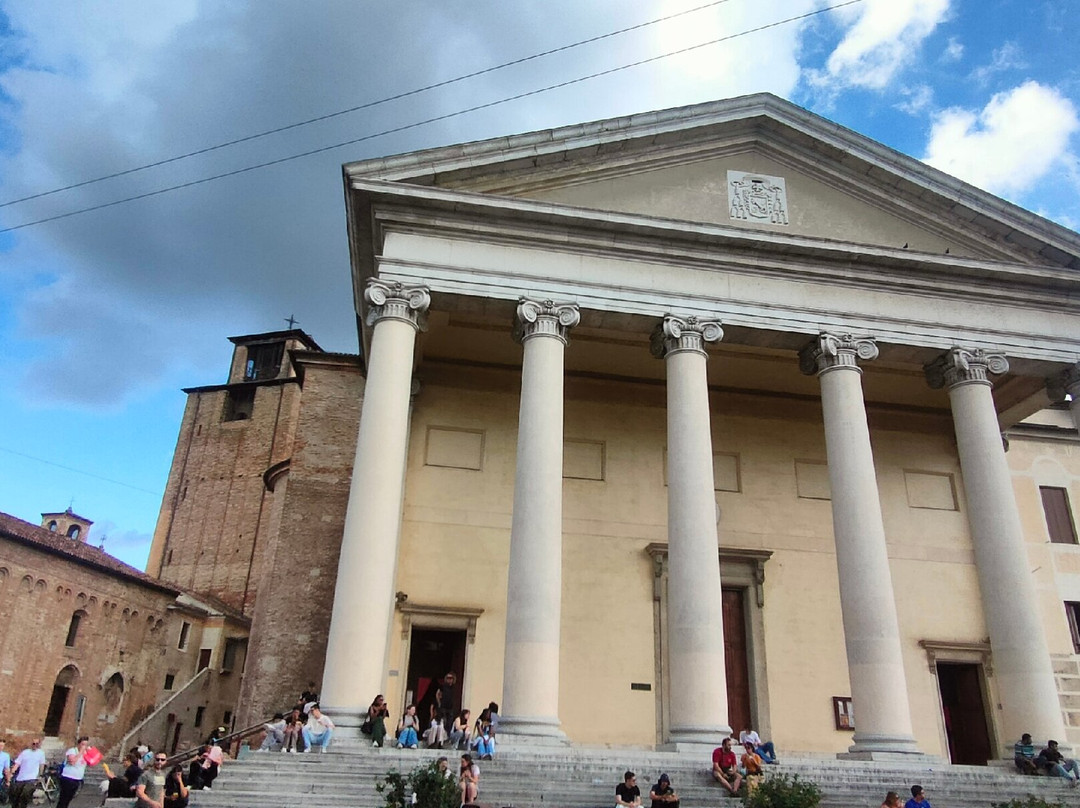 Cattedrale di San Pietro Apostolo-特雷维索必去景点